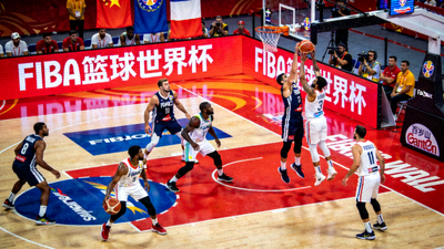 篮球世界杯比赛 - 各国国家队球员在国际赛场上竞技